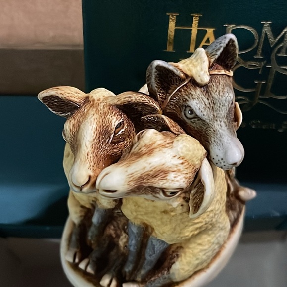 Harmony Kingdom Car Pin and Lamb chops trinket box - Picture 3 of 6